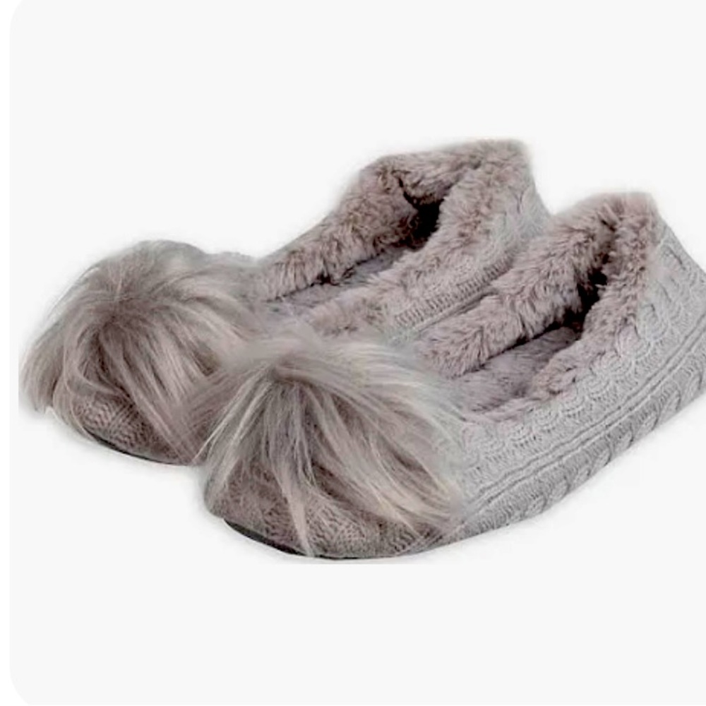 Memory foam slippers, Gray, size SM (5–6), gray pom poms, non-slip